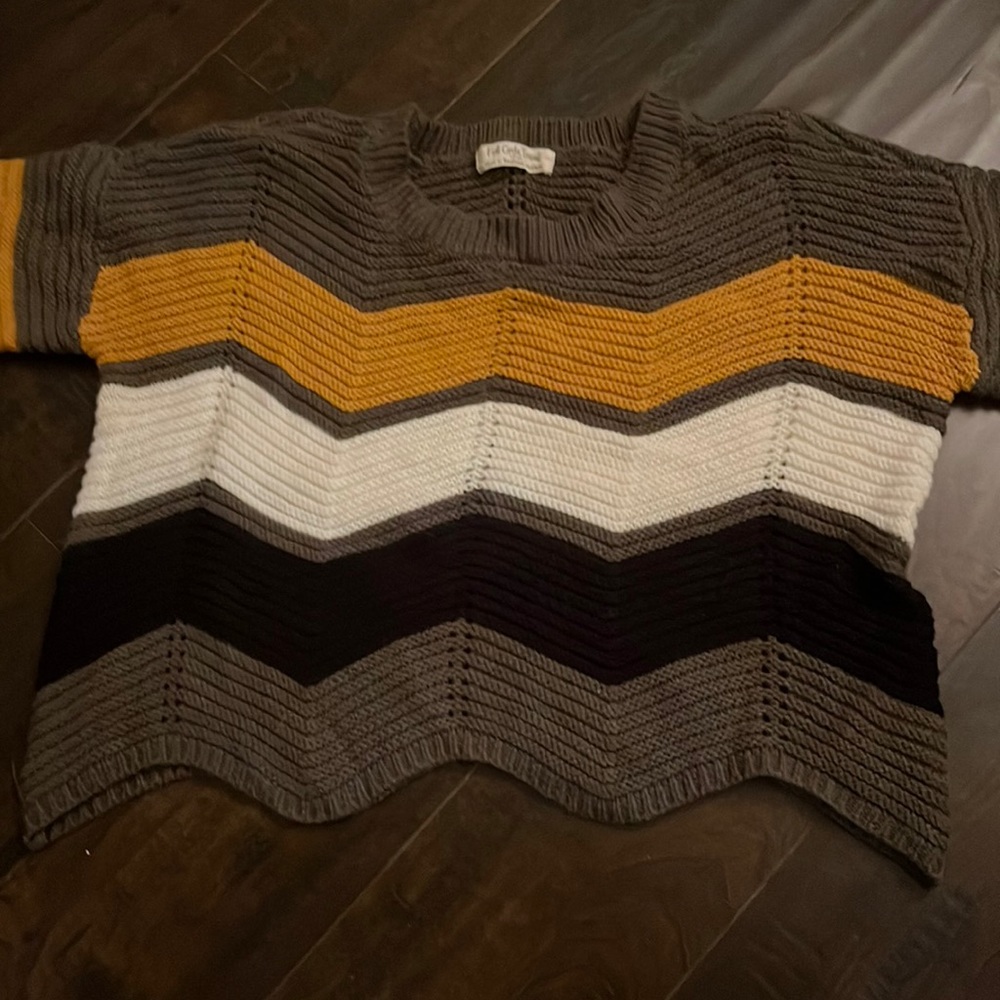 Full Circle Trends sweater